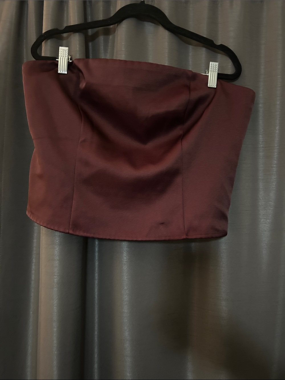a new day Strapless Satin Crop Top in Burgundy